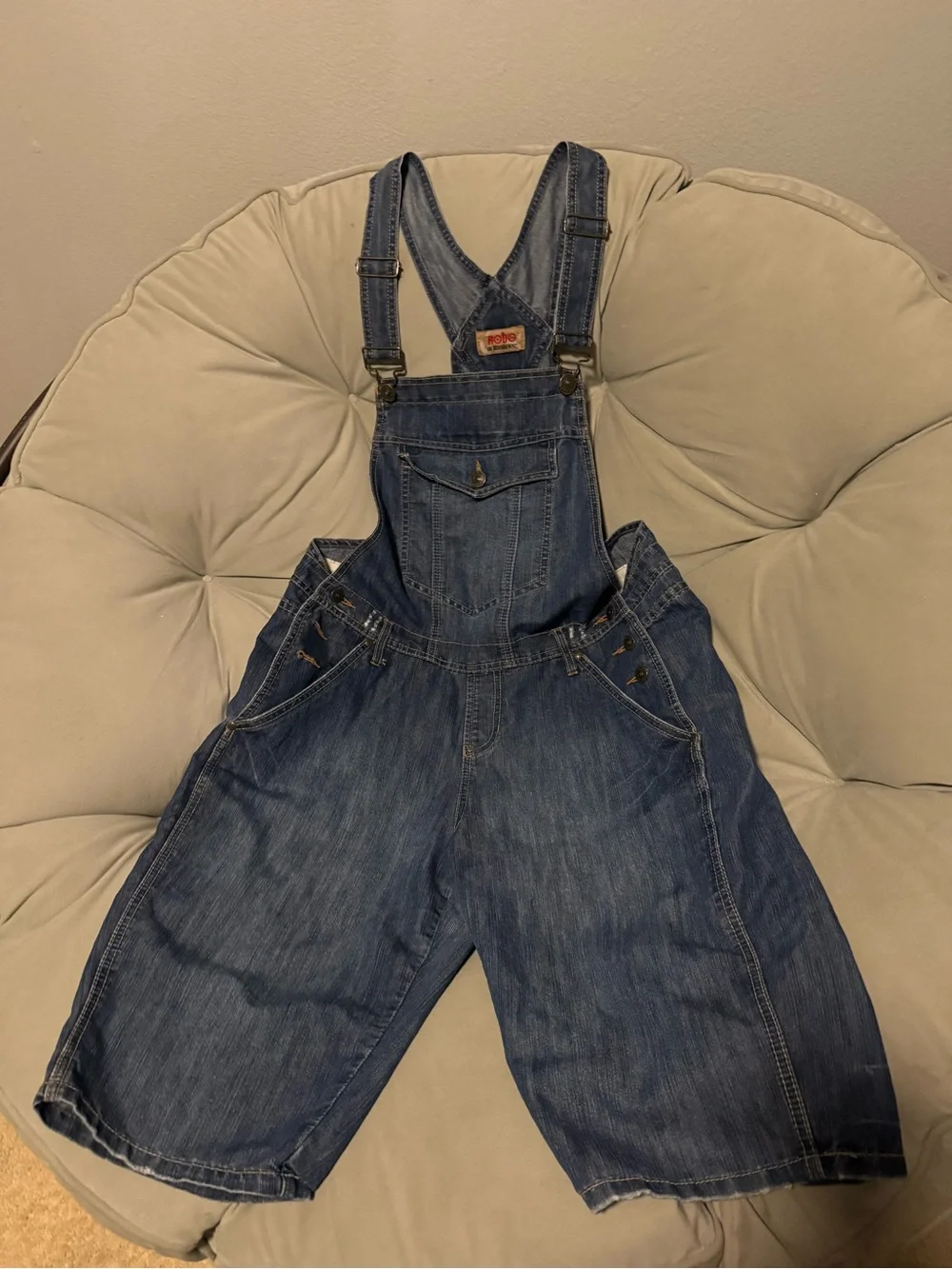 No Boundaries Blue women’s Relaxed Denim Bib Shorts Overalls